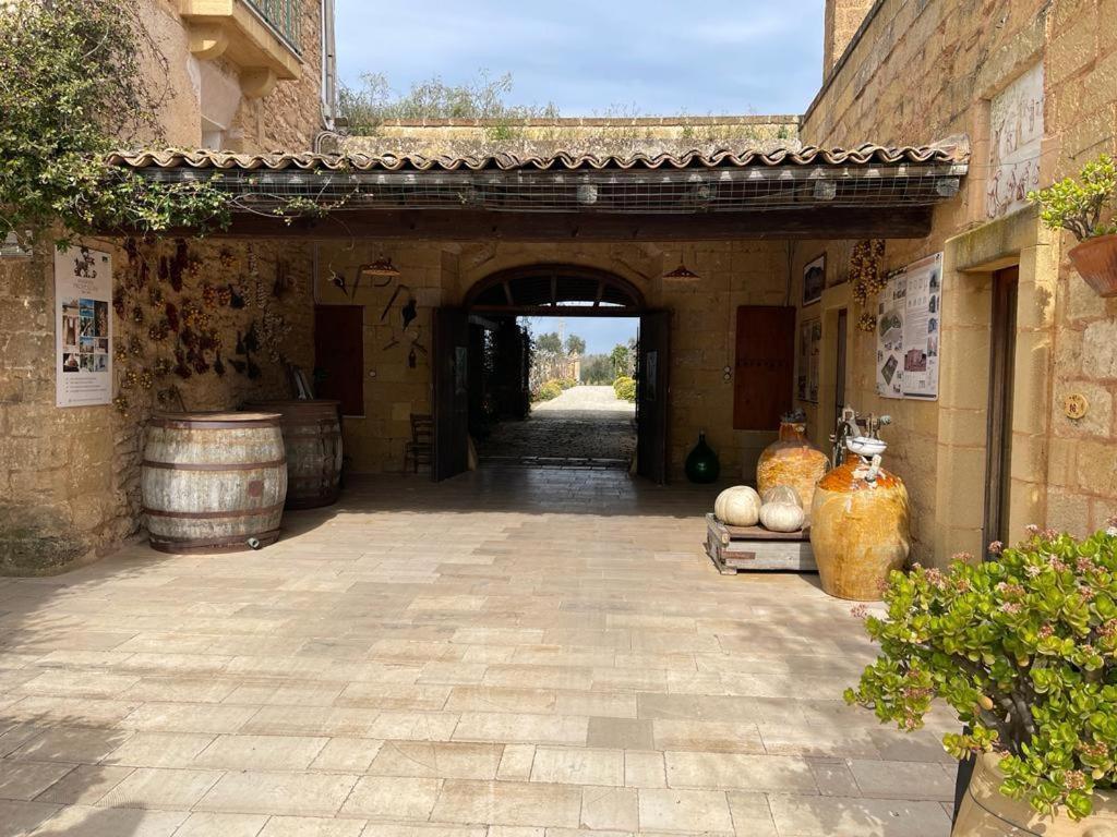 Masseria Sotto Le Stelle Provenzani Casalabate Eksteriør bilde
